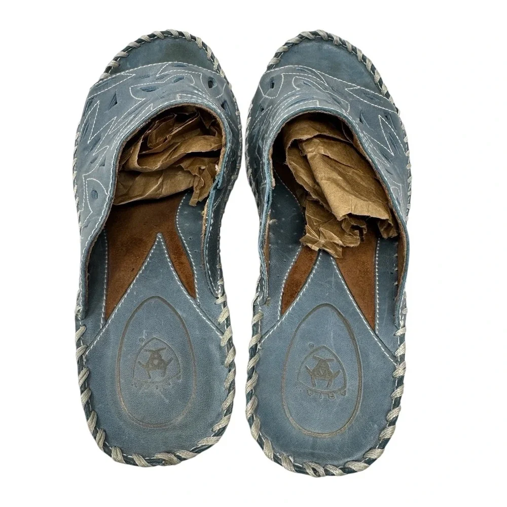 🔥Ariat 🦋💙🦋Blue Leather Laser Cut Floral Wedge Slide Sandals Mules Size‎ 8B
